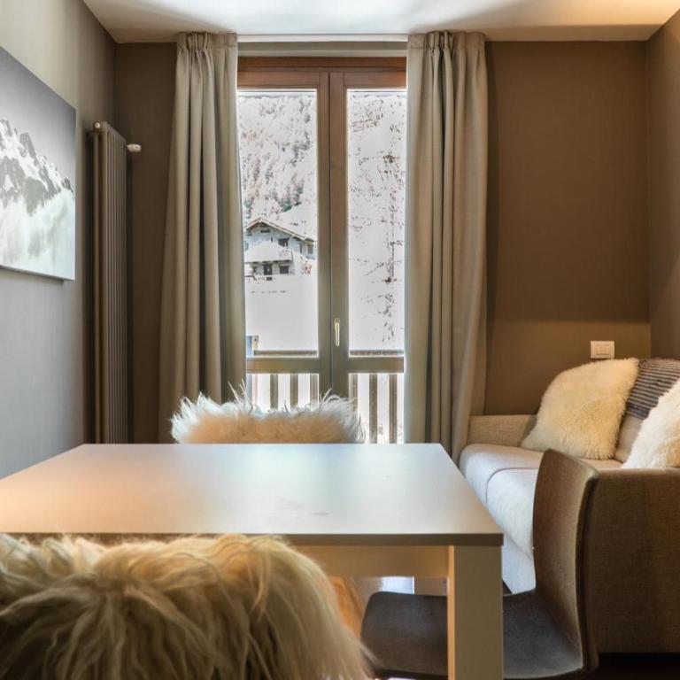 Maison Poluc - Suite Alpine - Apartment with Mountain View - 10