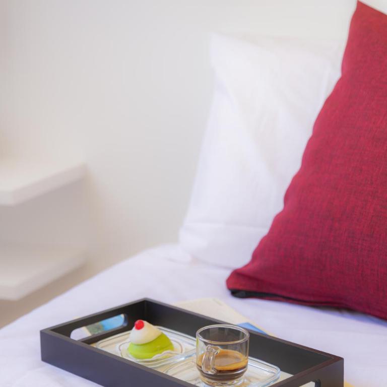 Valenza Exclusive Suites & Rooms - Camera Matrimoniale con Bagno Privato - 8