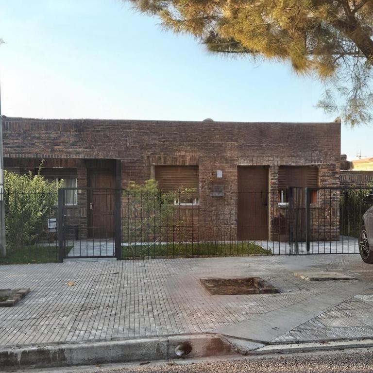 Casa equipada y acogedora - Two-Bedroom House - 9