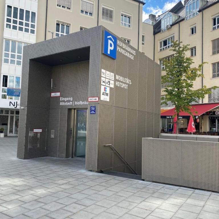 Exklusive 60qm Designerwohnung im Herzen von München - 1 min zur Maximilianstraße - One-Bedroom Apartment - 15