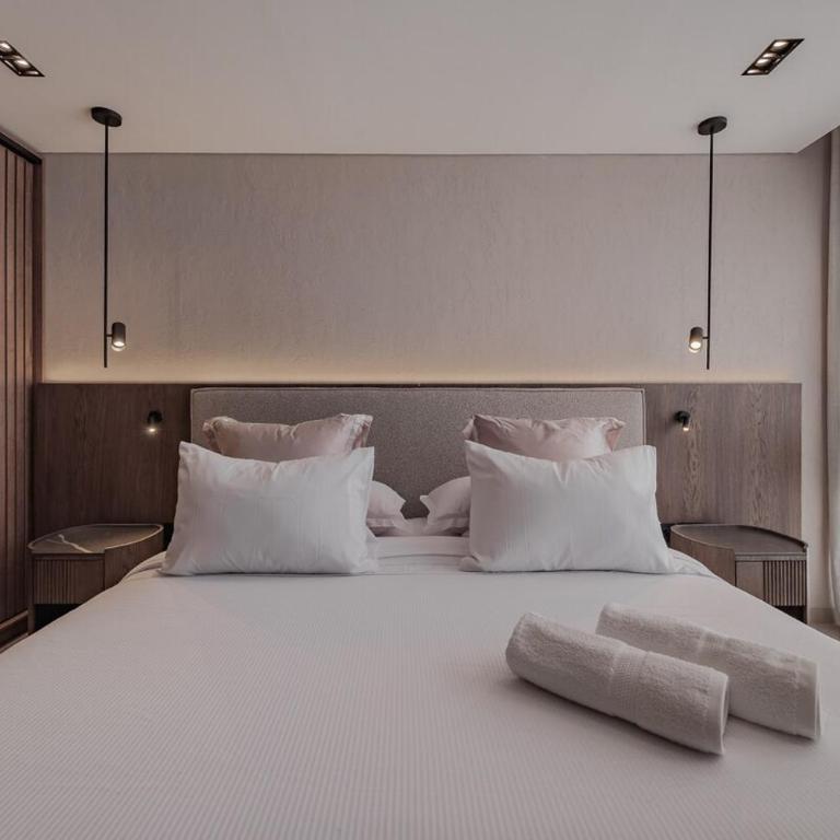 Modern & Elegant Loft in El Poblado 217 - One-Bedroom Apartment - 35