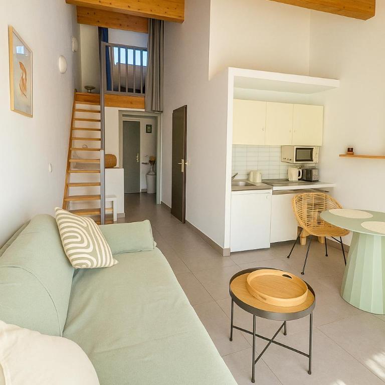 Blue Beach La Ciotat - Apartamento Deluxe de 1 dormitorio con vistas al jardín - 2