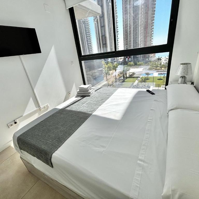 SAKURA LUXURY Poniente Beach - Apartamento de 2 dormitorios - 13