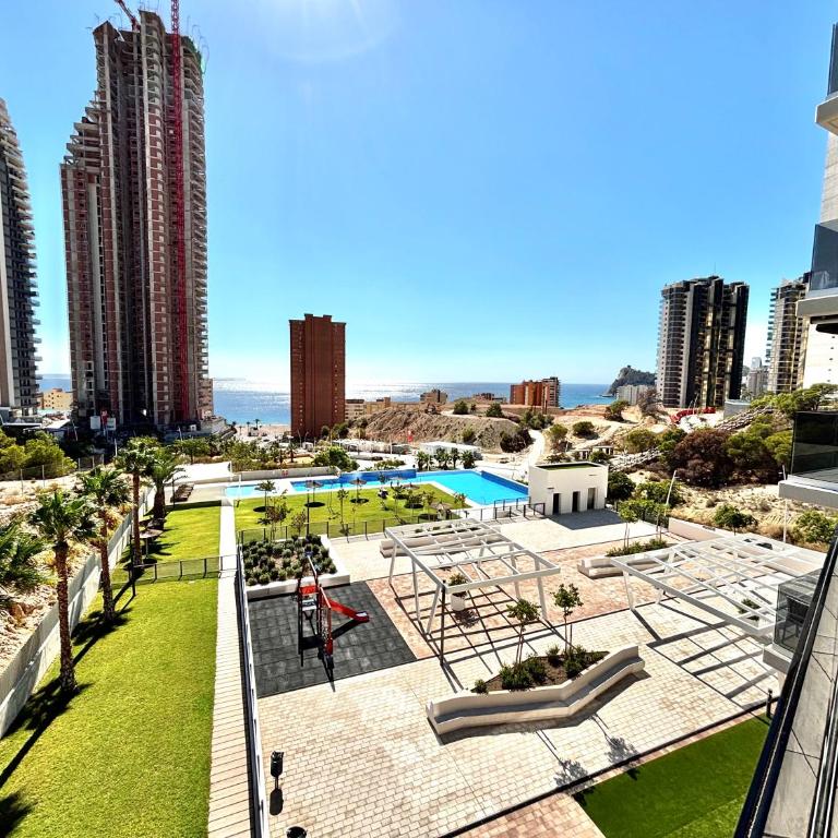 SAKURA LUXURY Poniente Beach - Apartamento de 2 dormitorios - 21
