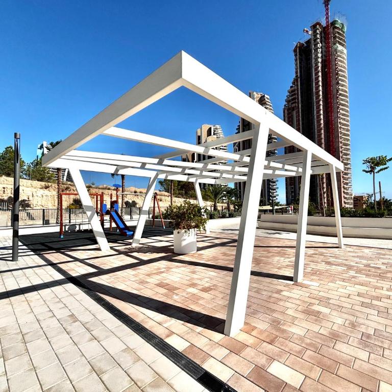 SAKURA LUXURY Poniente Beach - Apartamento de 2 dormitorios - 41