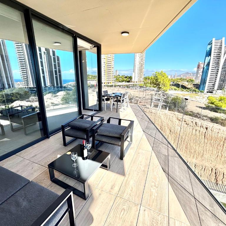 SAKURA LUXURY Poniente Beach - Apartamento de 2 dormitorios - 35