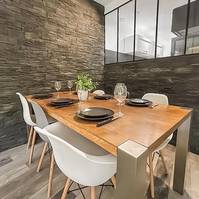 Élégant T3 à deux pas du centre ancien - Deluxe Apartment mit 2 Schlafzimmern - 10