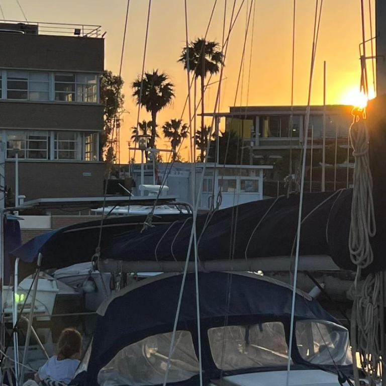 Unique Experience in Sailboat! In The 4 Seasons!! B shi - Mobile Home - 99