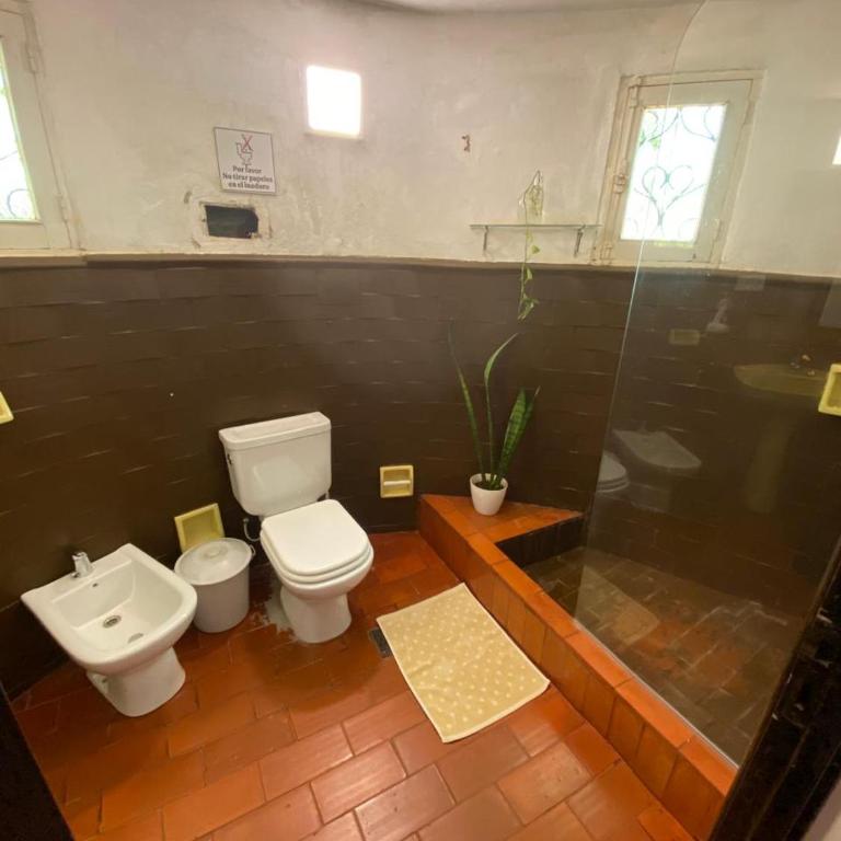 " Casa quinta "San Bernardo" Con Pileta y amplio jardín - Casa - 45