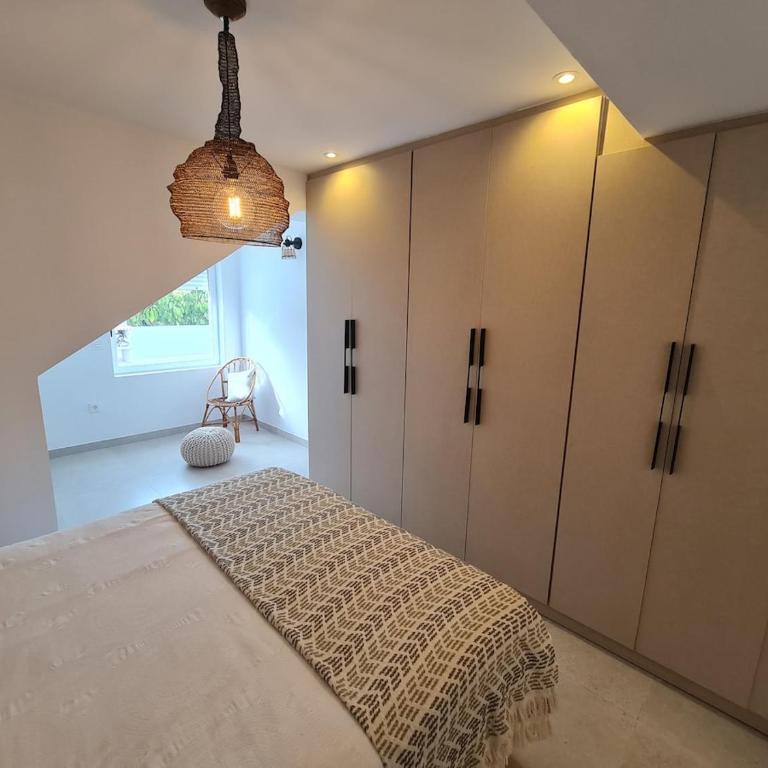 Soleado, gran terraza, piscina privada - Casa de 3 dormitorios - 15