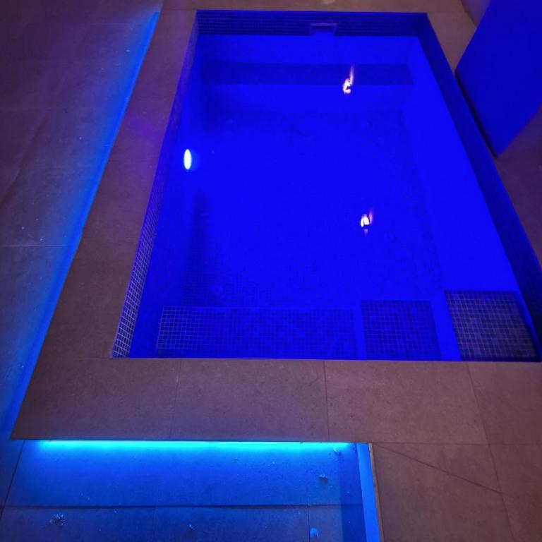 Soleado, gran terraza, piscina privada - Casa de 3 dormitorios - 24