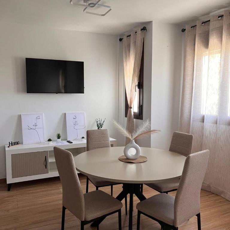 Alojamiento GarVi - Apartamento con 4 dormitorios - 1