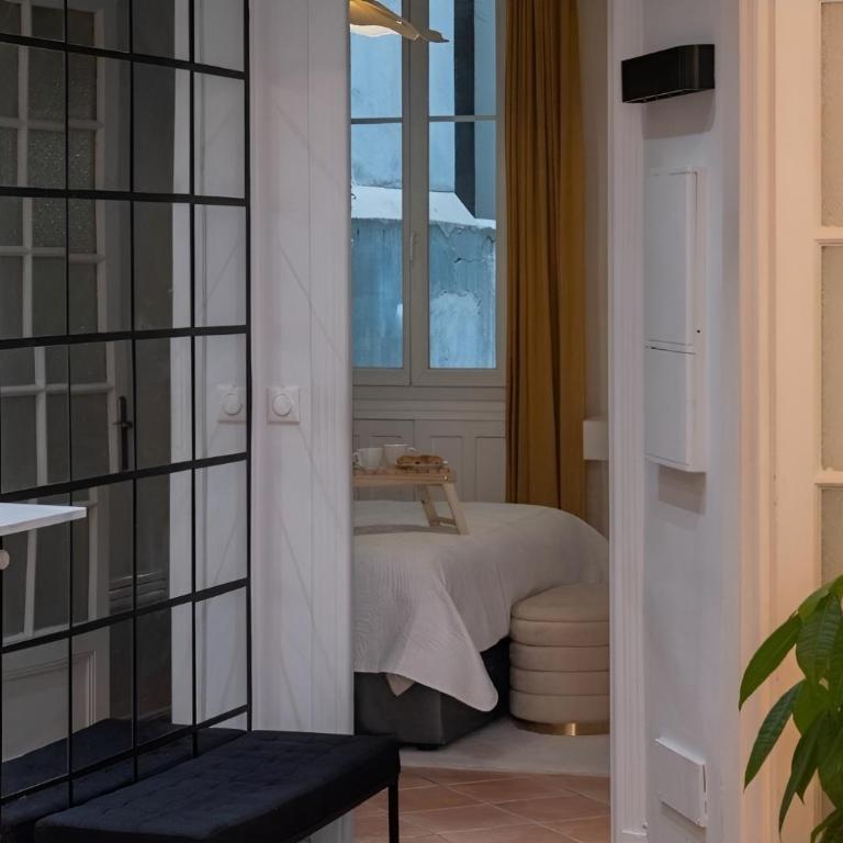 Azur elegance AIR CONDITIONING Beach 8 min Sleeps 6 - Appartement 2 Chambres - 12