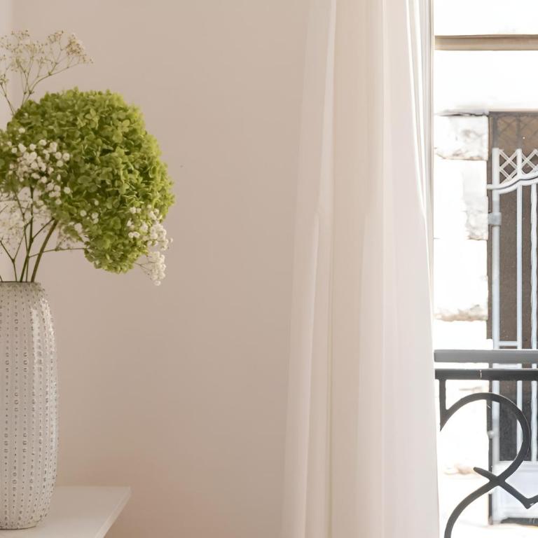 Azur elegance AIR CONDITIONING Beach 8 min Sleeps 6 - Appartement 2 Chambres - 26