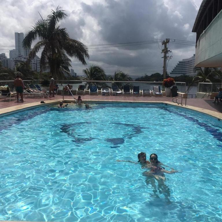 Hospedajes, Cartagena, Tours, El Laguito - Apartamento de 3 dormitorios con vistas - 3