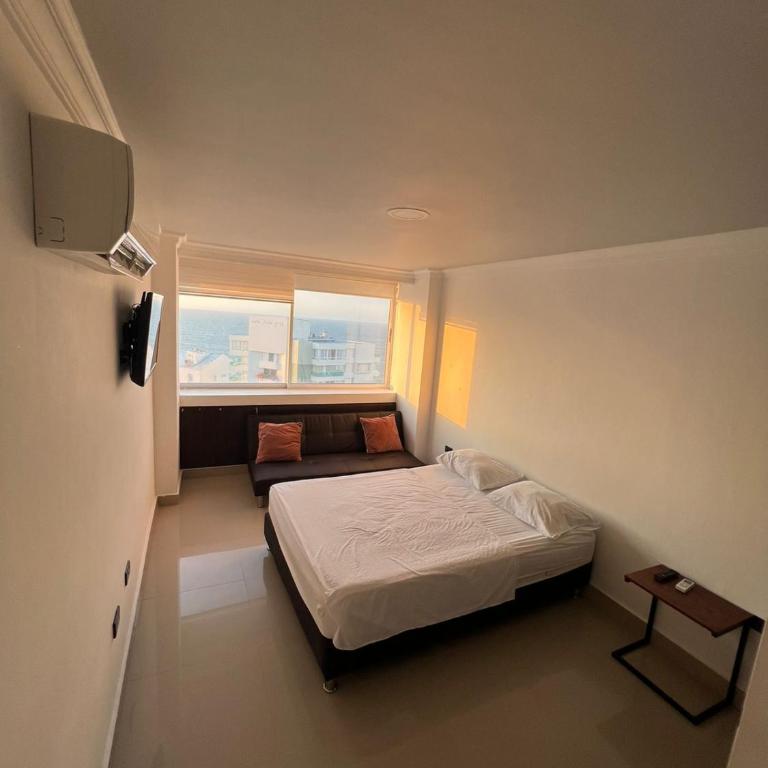 Hospedajes, Cartagena, Tours, El Laguito - Apartamento de 3 dormitorios con vistas - 5