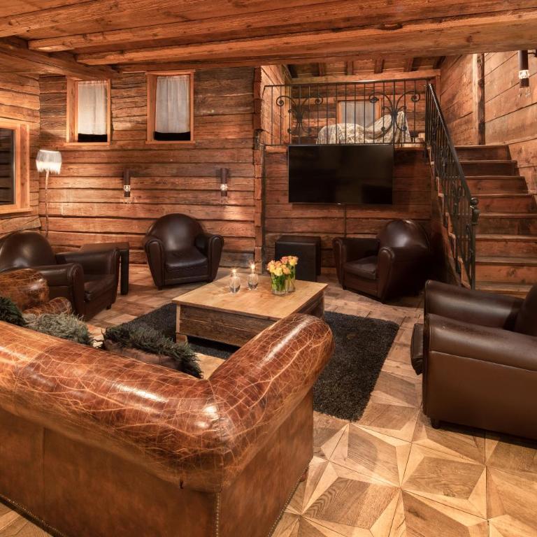 Hostellerie du Pas de l'Ours "Relais et Châteaux" - Suite de Luxe (6 Adultes) - 11
