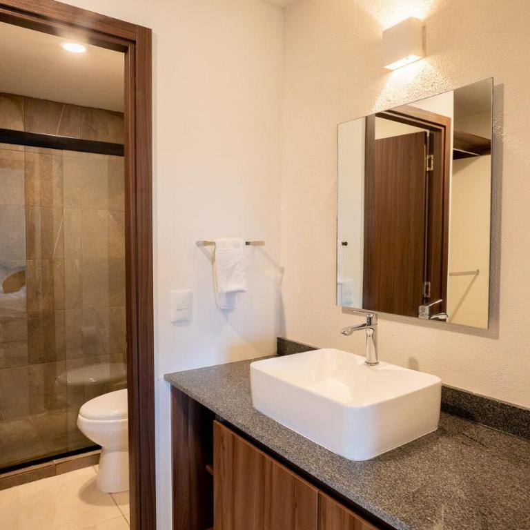 Suite con Cama King y Queen, Wi-Fi Rápido y Amenidades Top - Apartamento de 3 dormitorios - 44
