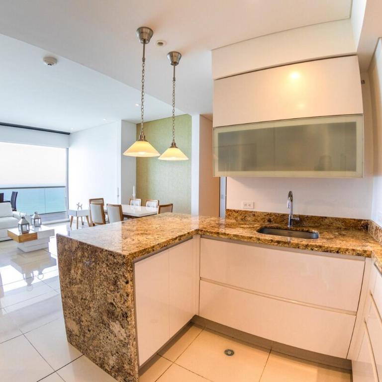 luxury Aparment Ocean view H2 condominium apto 2105 - One-Bedroom Apartment - 10