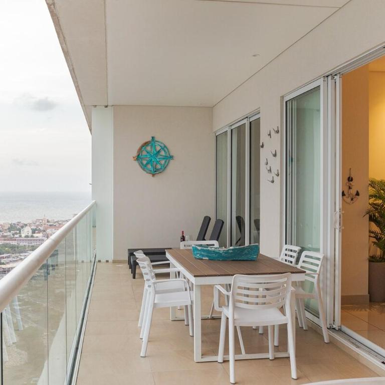 Luxurious apartment in condominium H2 with a view of the sea apto 2706 - Apartamento de 2 dormitorios - 1