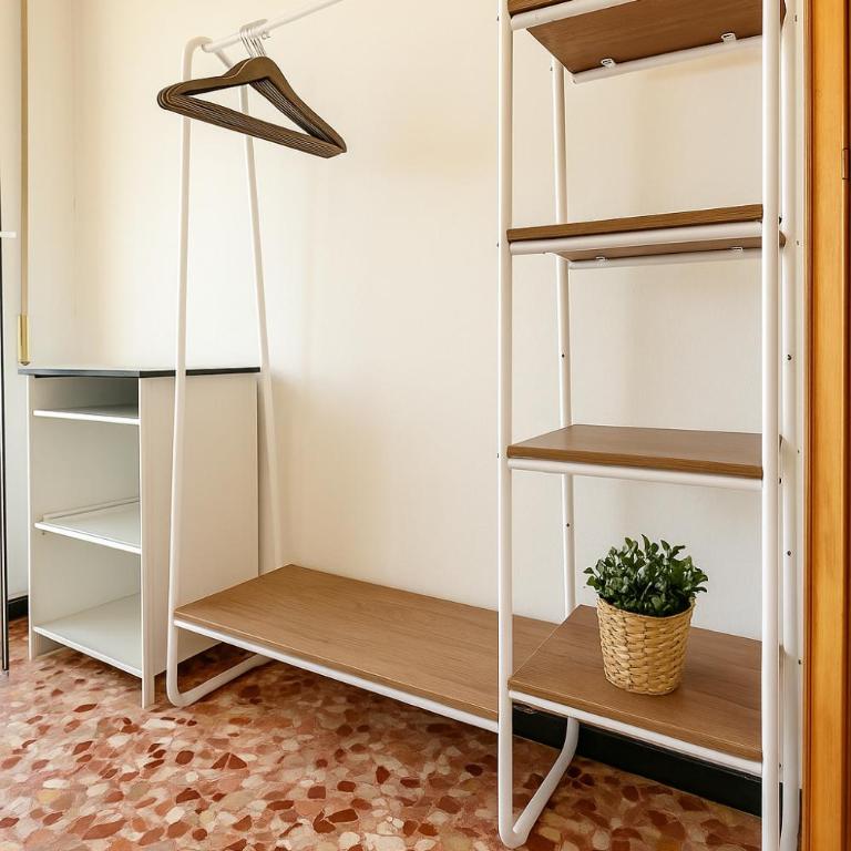 Pietra Ligure Sea View Parking & Bike Box - Appartamento con 2 Camere da Letto - 5