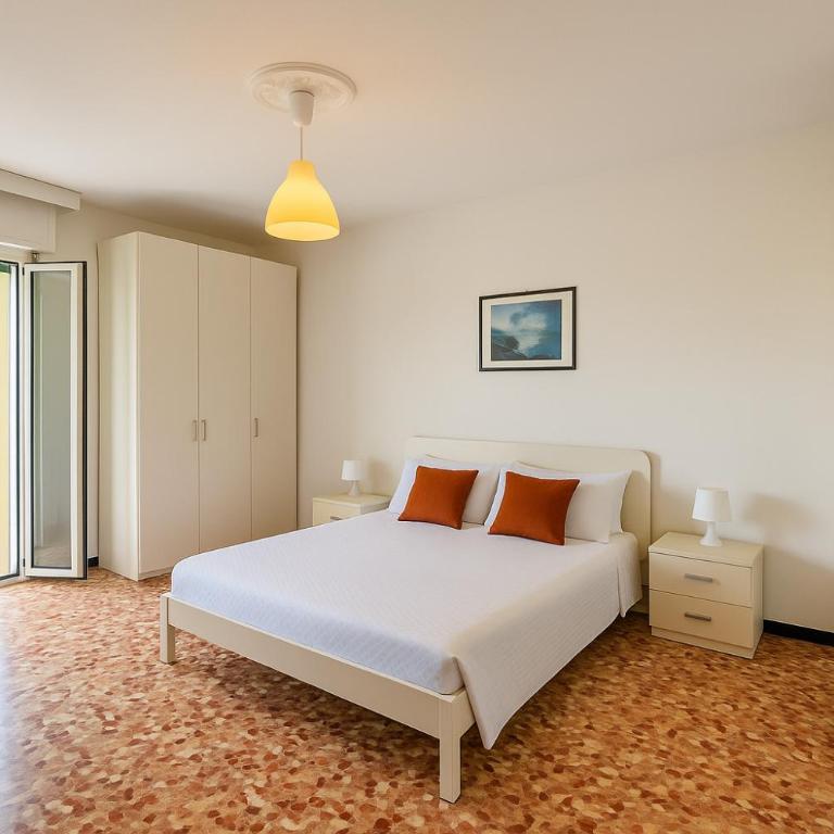 Pietra Ligure Sea View Parking & Bike Box - Appartamento con 2 Camere da Letto - 3