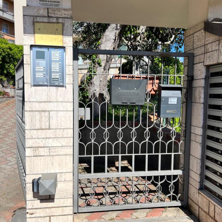 Pietra Ligure Sea View Parking & Bike Box - Appartamento con 2 Camere da Letto - 17