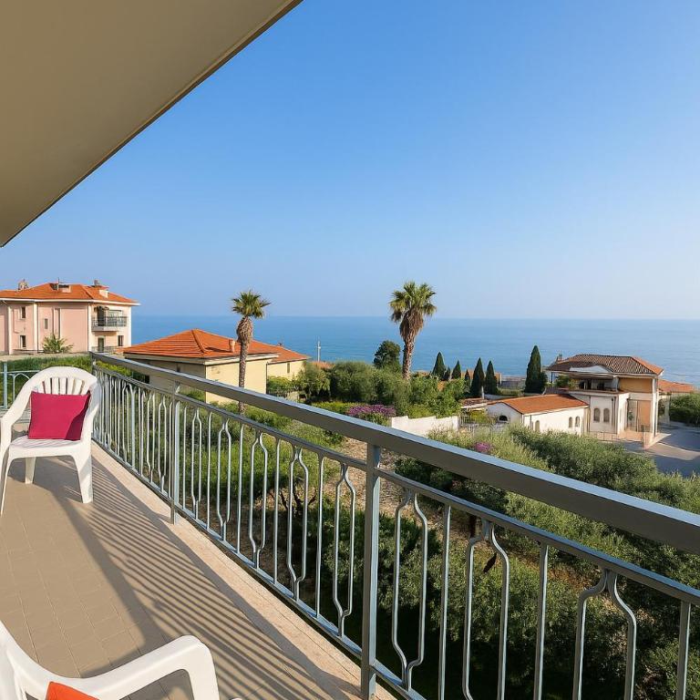 Pietra Ligure Sea View Parking & Bike Box - Appartamento con 2 Camere da Letto - 8