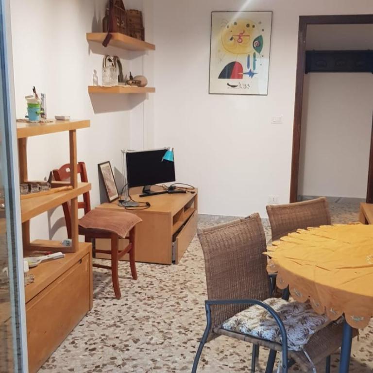 Levante Castriota Guest House - Three-Bedroom Apartment - 3