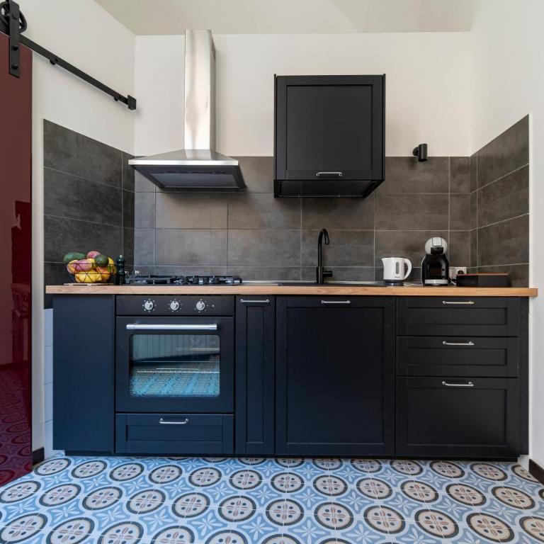 Living Filomarino - Appartamento Monolocale con 1 Letto Matrimoniale - 14