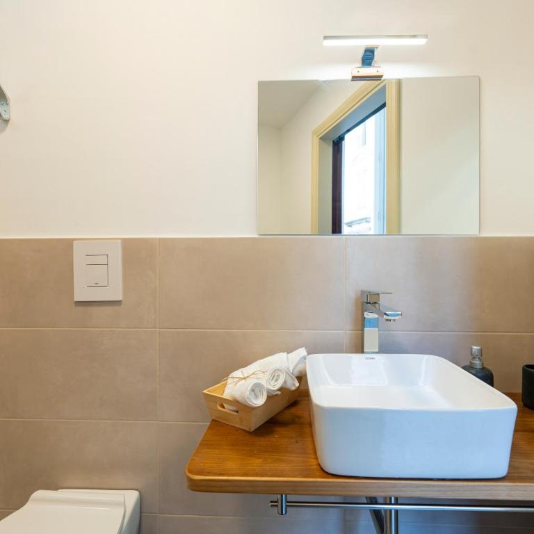 Living Filomarino - Appartamento Monolocale con 1 Letto Matrimoniale - 17