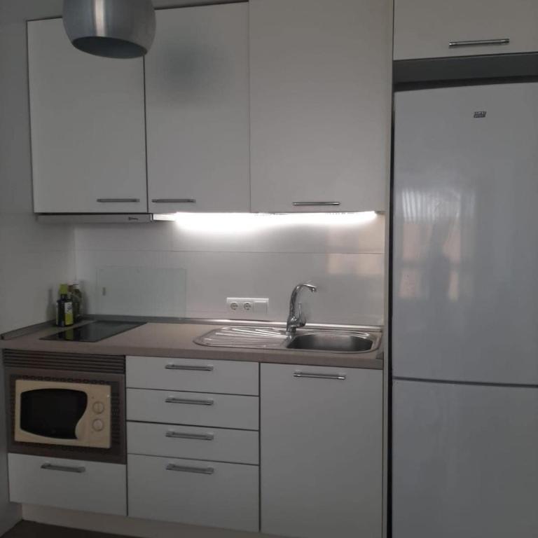 Alicante, Isleta Albufereta, apt with sea view - One-Bedroom Apartment - 3