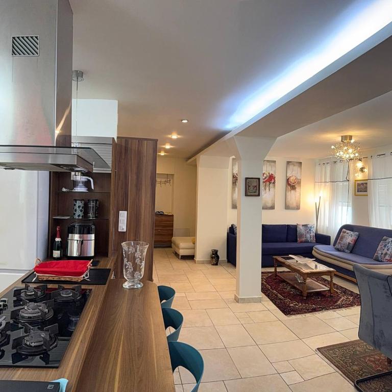 Ideal apartment for families - Three-Bedroom Apartment - 7