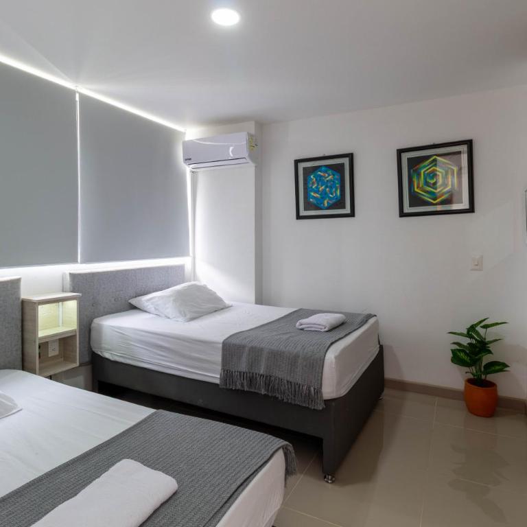 Mountain View Pool & Slide AC 5min to Town - Apartamento con vistas al lago - 23