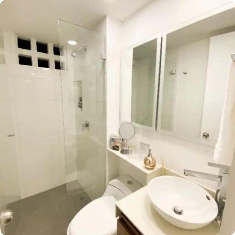 1008 New Apartment in Poblado, panoramic view - One-Bedroom Apartment - 10