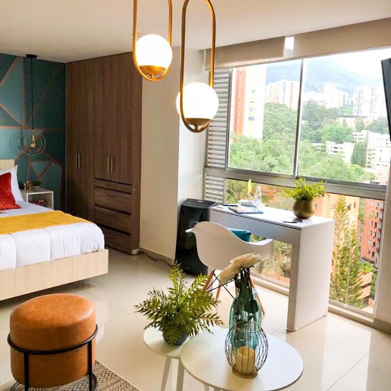 1008 New Apartment in Poblado, panoramic view - One-Bedroom Apartment - 14