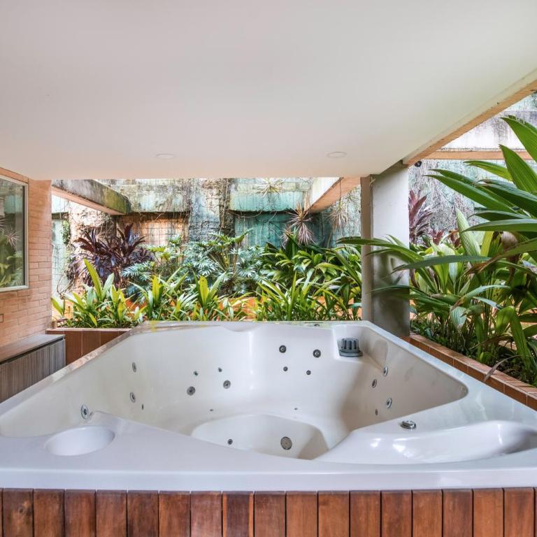 Luxury Apartment Poblado - Three-Bedroom Apartment - 6