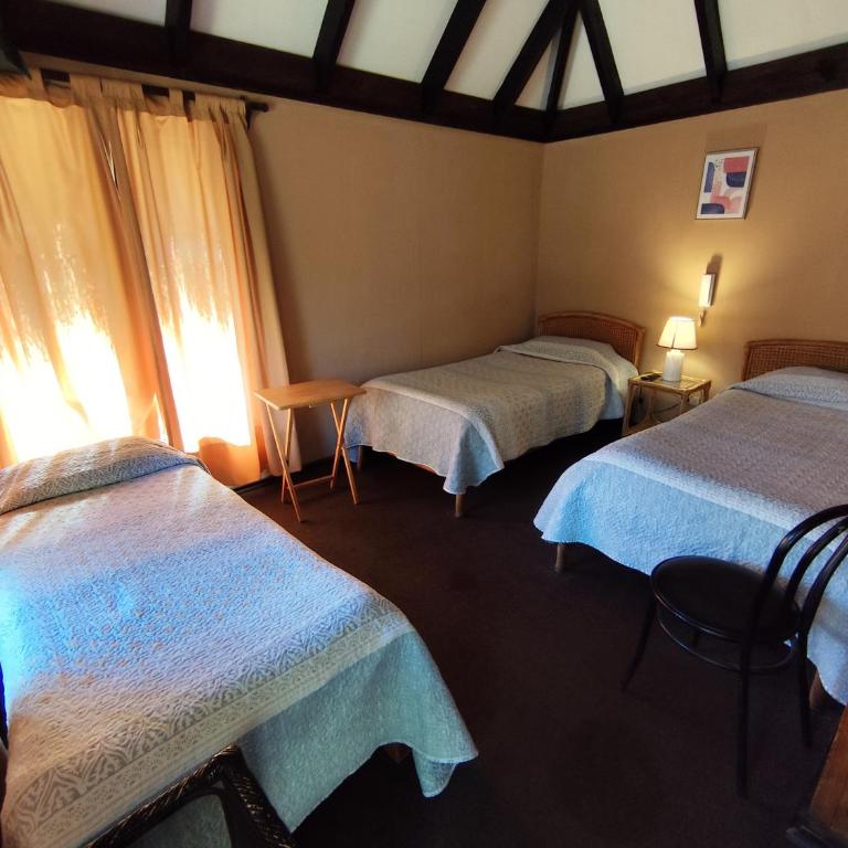 Hotel Casa de Piedra - Habitación Triple con bañera - 3