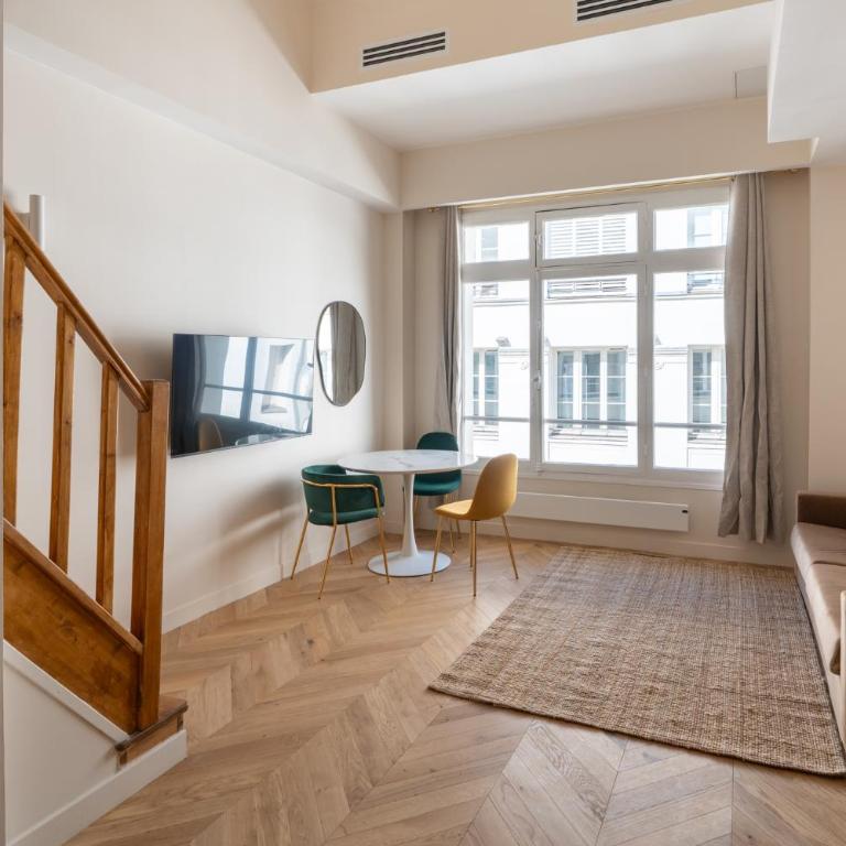 Chic Duplex for 4 in Vibrant Bastille - Appartement - 7