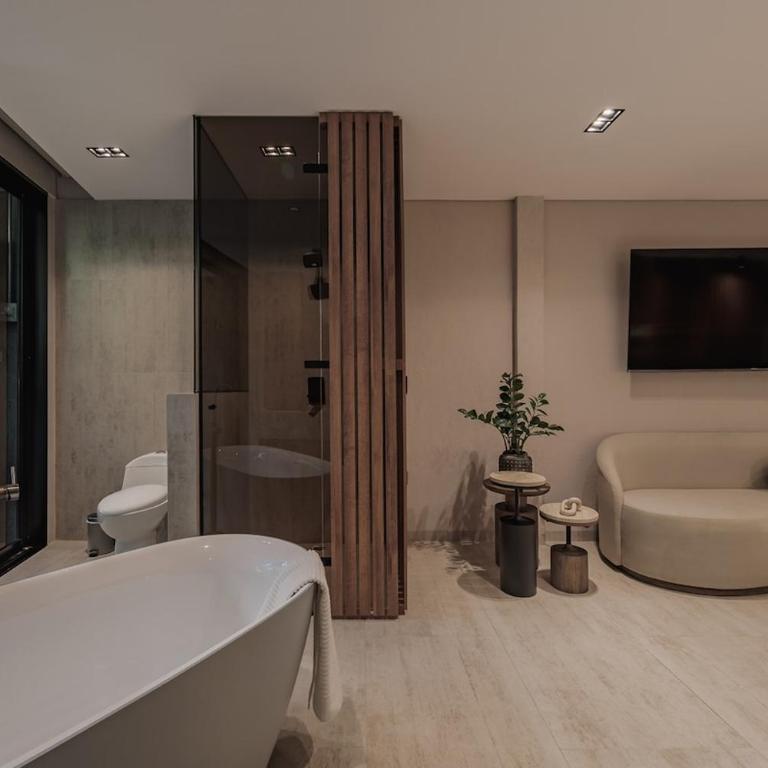 Premium Smart Loft with Alexa in El Poblado - One-Bedroom Apartment - 17