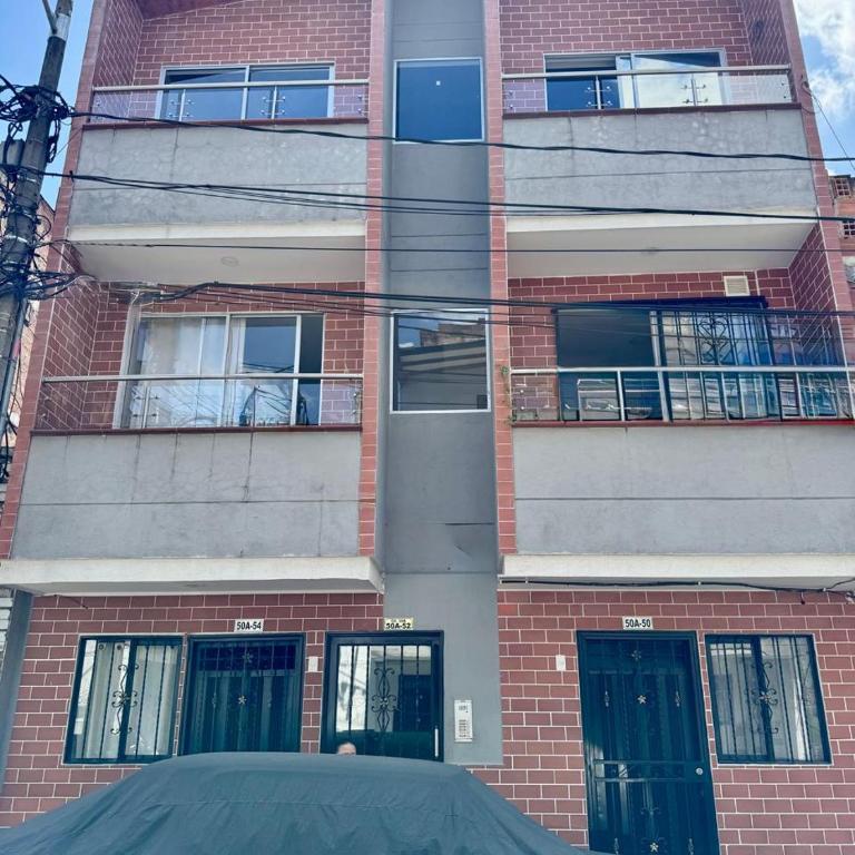 Apartamento, cerca éxito de itagui - Apartamento de 3 dormitorios - 3