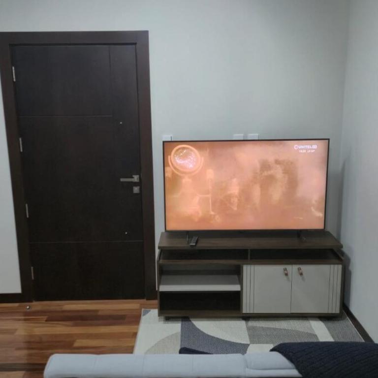 Monoambiente en sopocachi - One-Bedroom Apartment - 2