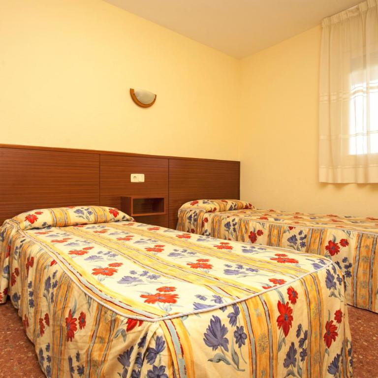 Rentalmar Bahia Dorada - Two-Bedroom Apartment - 12