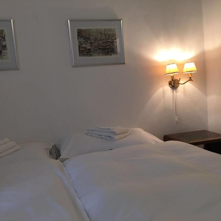 Bottega del Vino Guesthouse - Camera Doppia con Letti Singoli e Bagno in Comune - 4