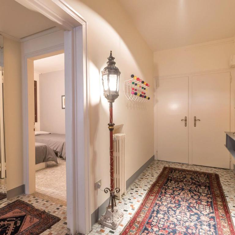 City Apartments San Marco - Appartamento con 2 Camere da Letto - Centro San Marco - 2