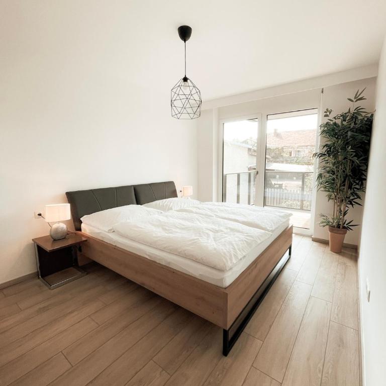 Modern maisonette with big garden in Graz - Apartamento de 3 dormitorios con balcón - 2