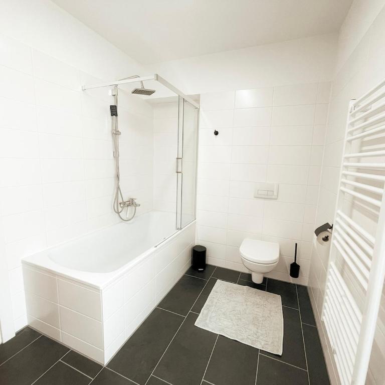 Modern maisonette with big garden in Graz - Apartamento de 3 dormitorios con balcón - 17