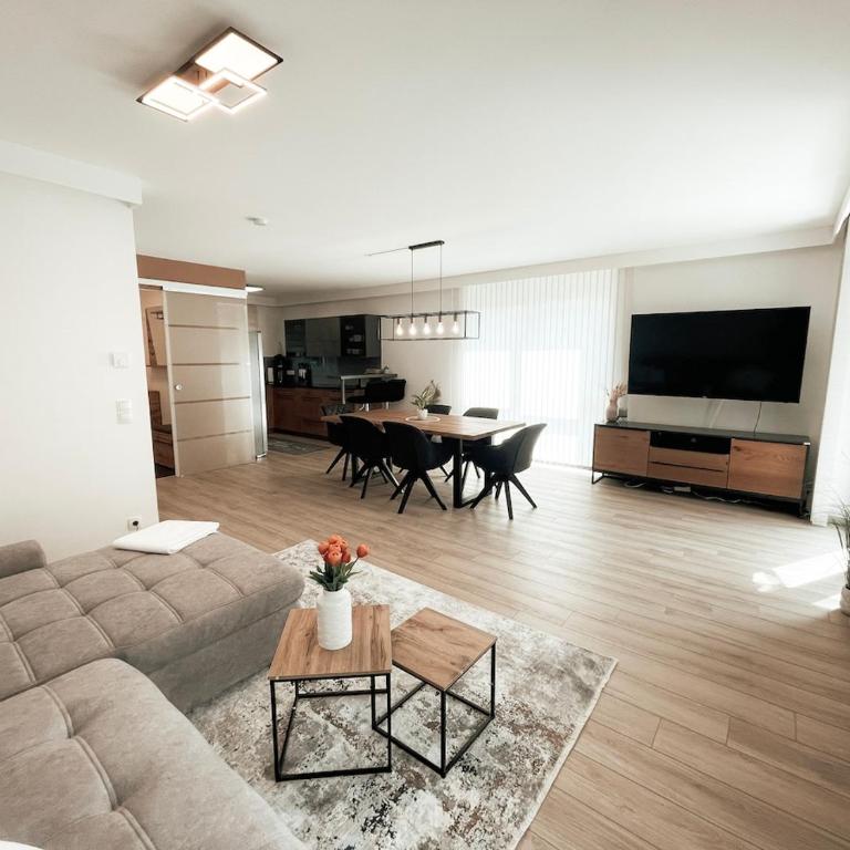 Modern maisonette with big garden in Graz - Apartamento de 3 dormitorios con balcón - 41