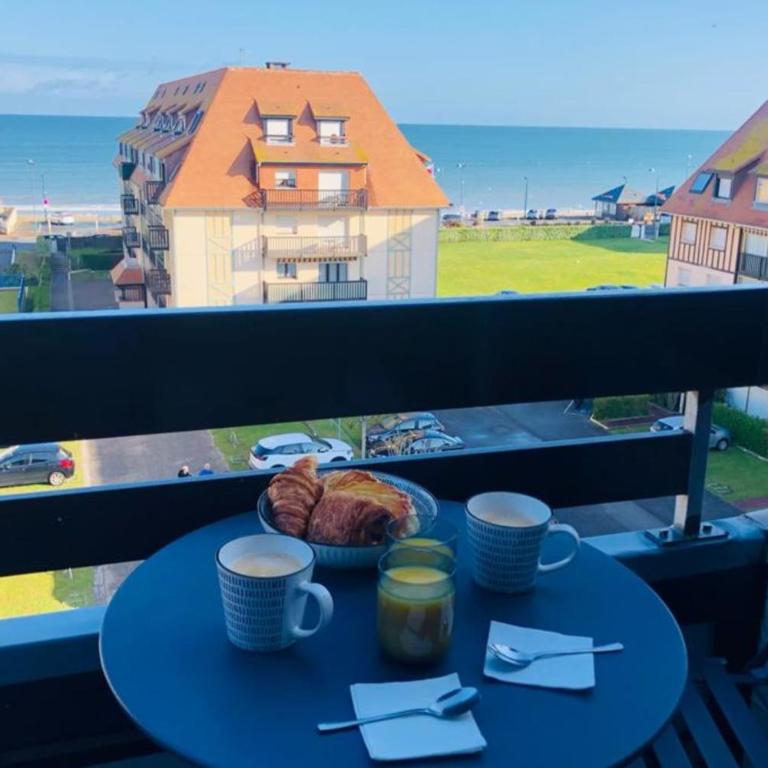 Charming apartment with sea view - Apartment - 1