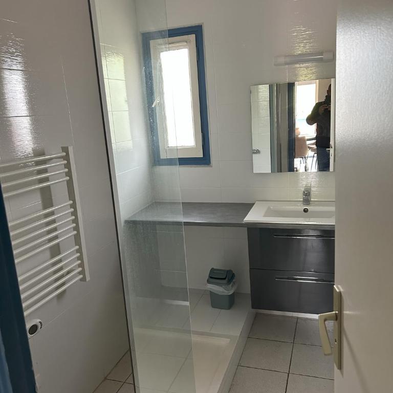 Appartement SABA - Two-Bedroom Apartment with Balcony - 2